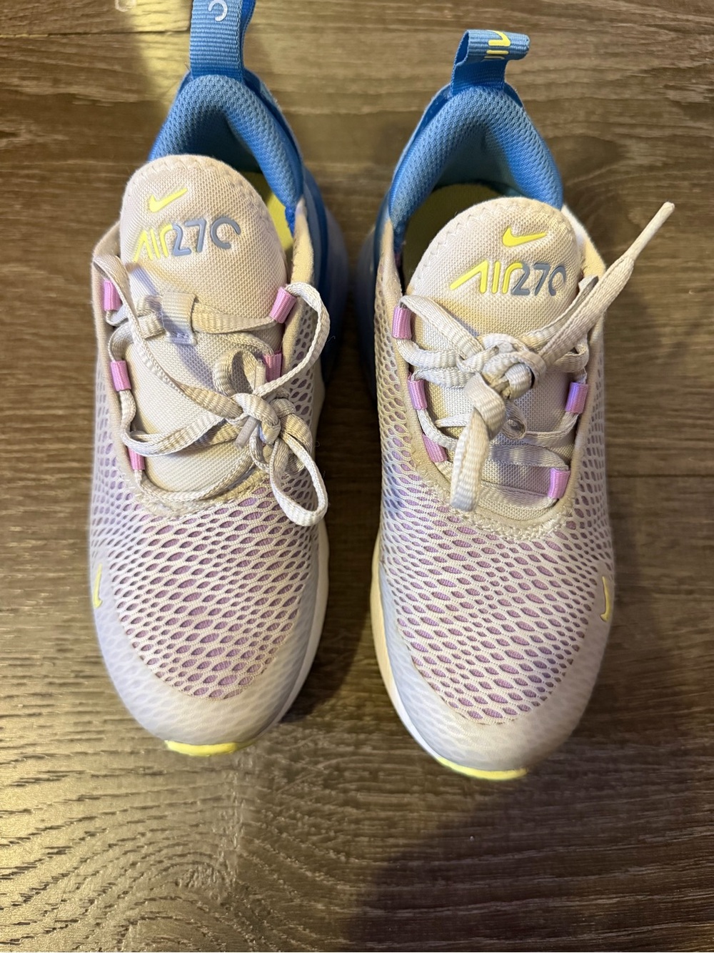 Nike Kids Sneakers in Light Purple with Blue & Yellow Details